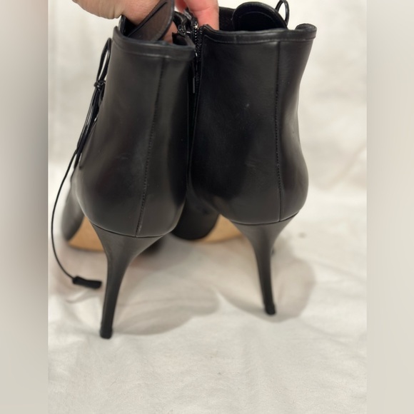 Manila Blahnik Handmade Black Leather Italian Boots Heels Size 7 - Picture 6 of 9